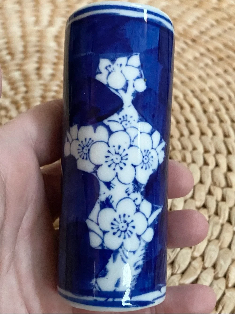 VTG Chinese Blue & White Porcelain Mini Cylinder Vase Prunus Blossom Bud Holder